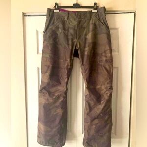 Burton Goretex Camo Snowboard Pants